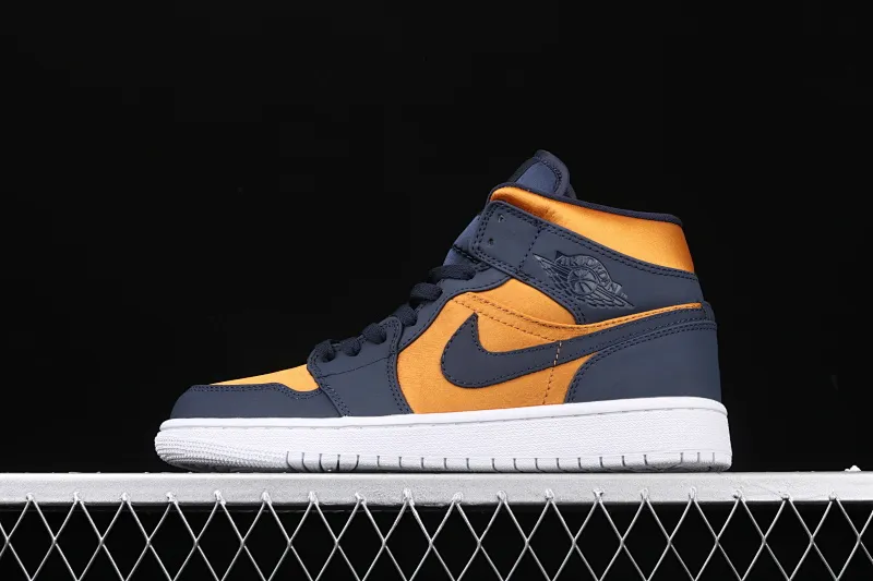 All categories Air Jordan Jordan series basketball shoes Air Jordan 1 Mid Air Jordan 1 Mid AJ1 Joe 1 blue gold silk basketball shoes 852542-401